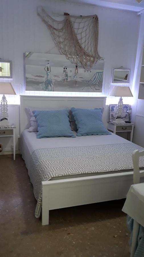 Chambres D'Hotes Chez Catherine A Reus Chambre Bord De Mer Avec Salle De Bains Privee ภายนอก รูปภาพ